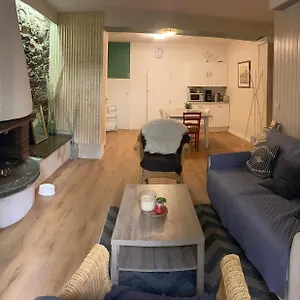 Appartement T2 58m2 Allée Des Bains-tarifs Cure, Bagnères-de-Luchon